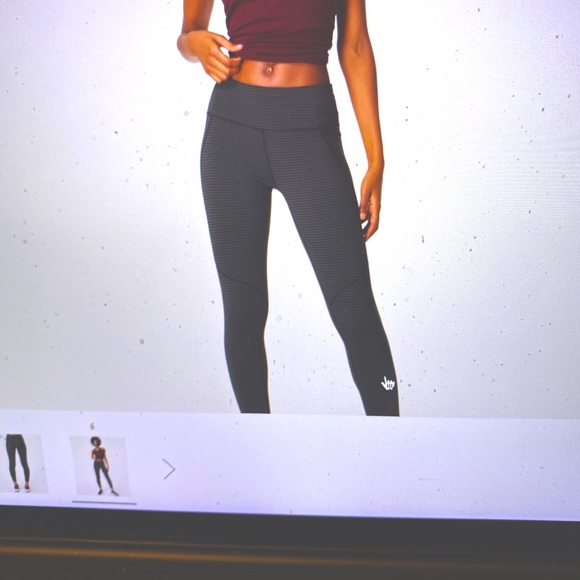 Sweaty Betty- Power 7/8 Workout Leggings - Picture 5 of 7